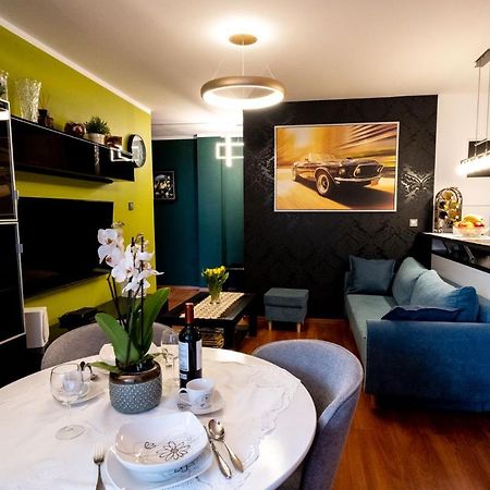 Torre Verona Apartment - 70M2, Terrace, Garage Cracovia Exterior foto