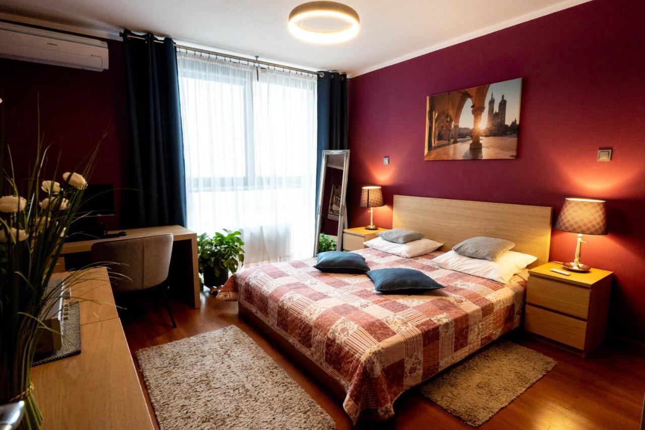 Torre Verona Apartment - 70M2, Terrace, Garage Cracovia Exterior foto
