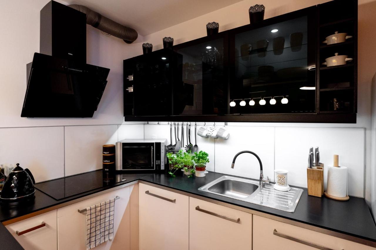 Torre Verona Apartment - 70M2, Terrace, Garage Cracovia Exterior foto